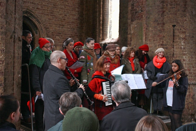Abney-Chapel-performance1